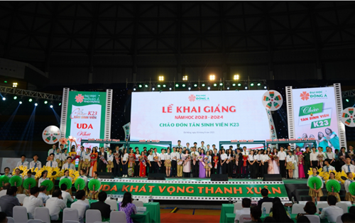 Opening and new student welcoming ceremony of the new school year of Dong A University